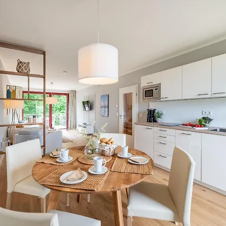 Arkonablick - Haus Fore Zu Schloss Ranzow